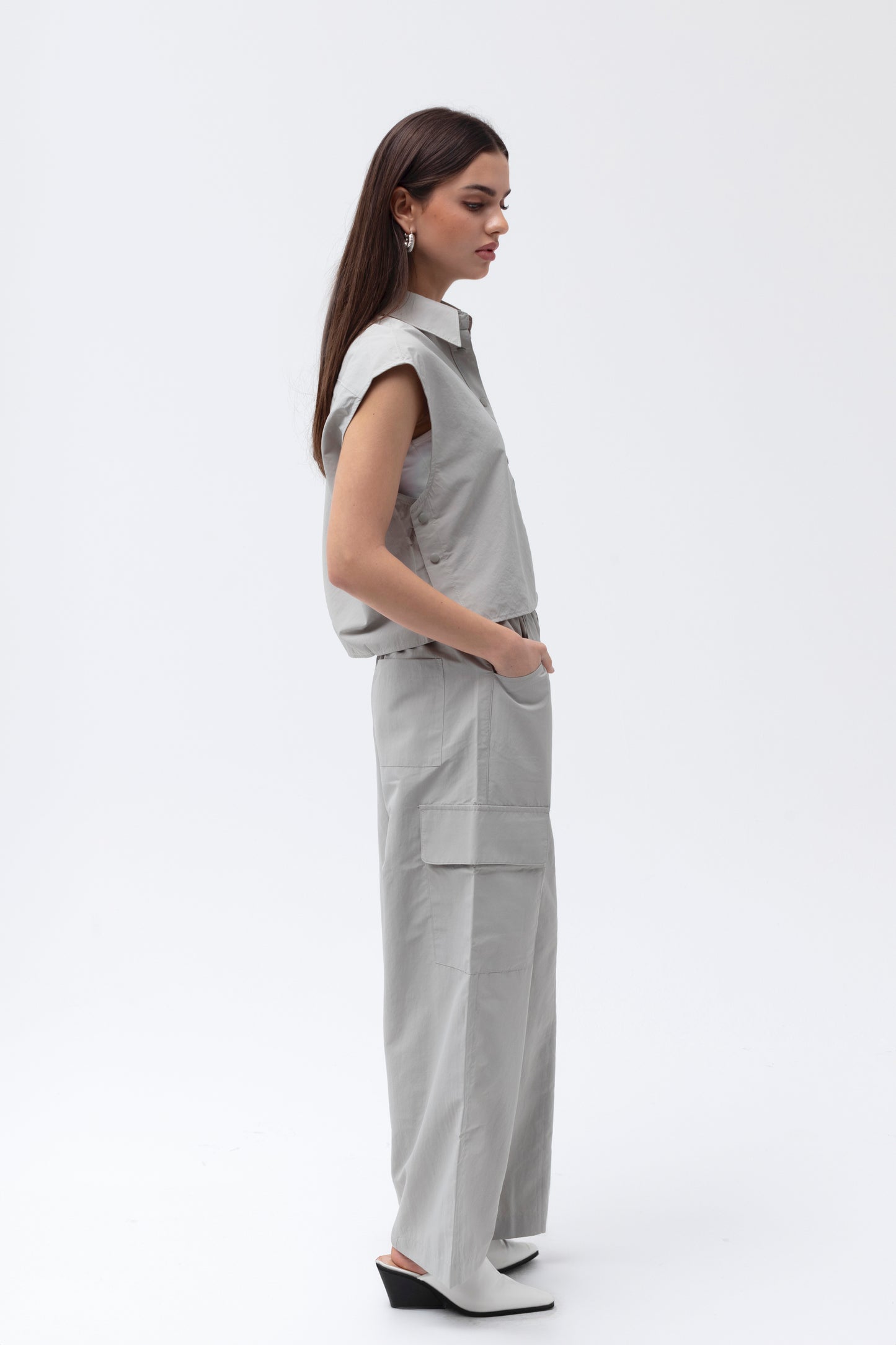 004. 2 PIECE COORD