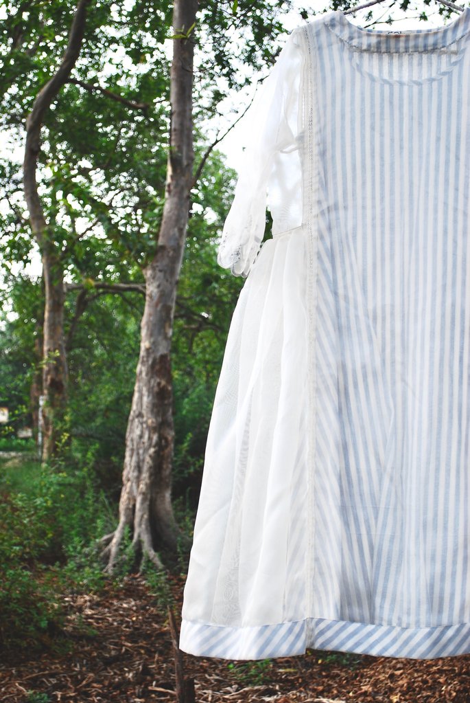 STRIPED ORGANZA KAFTAN