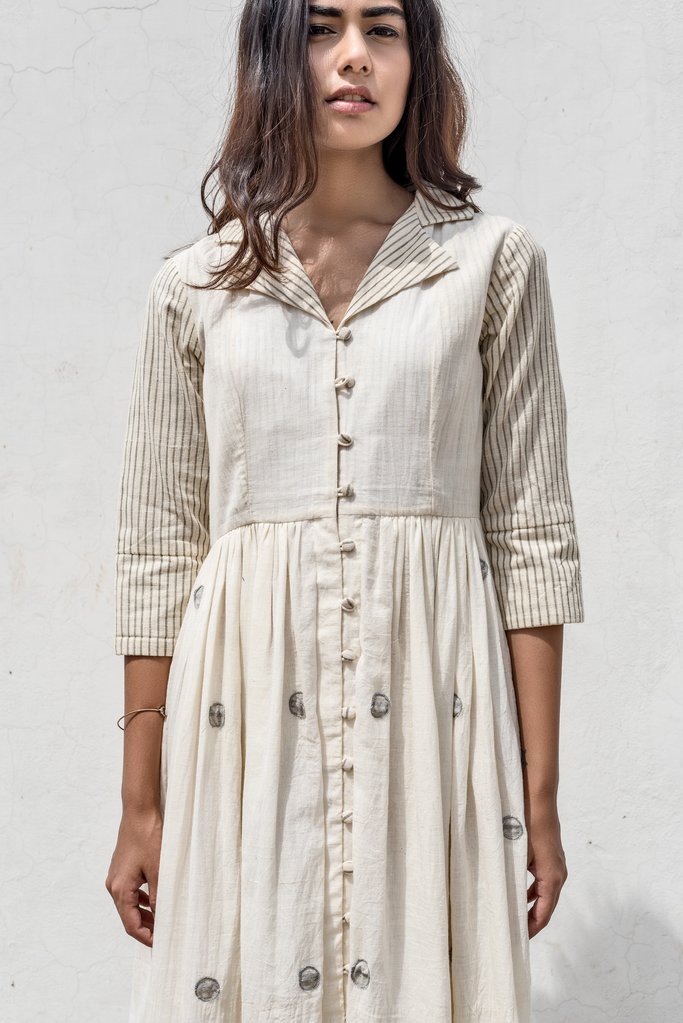 RUNNING IN CIRCLES KAFTAN