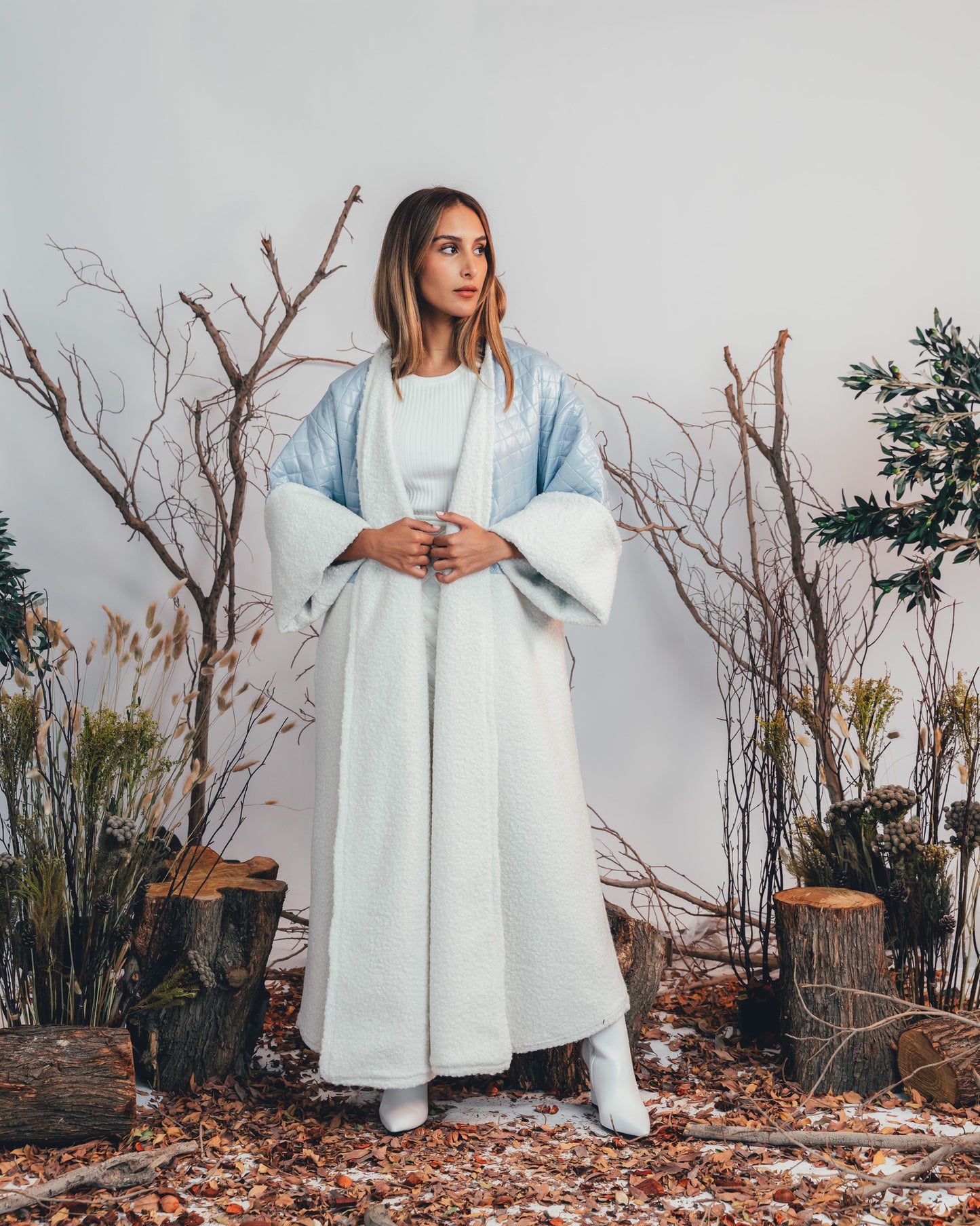 SEMI QUILT BISHT (BLUE)