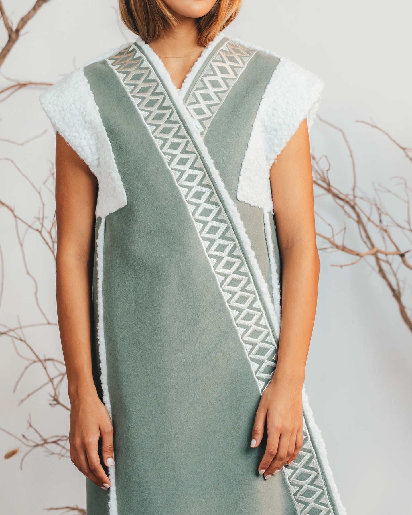 SUNSET EMBROIDERED VEST