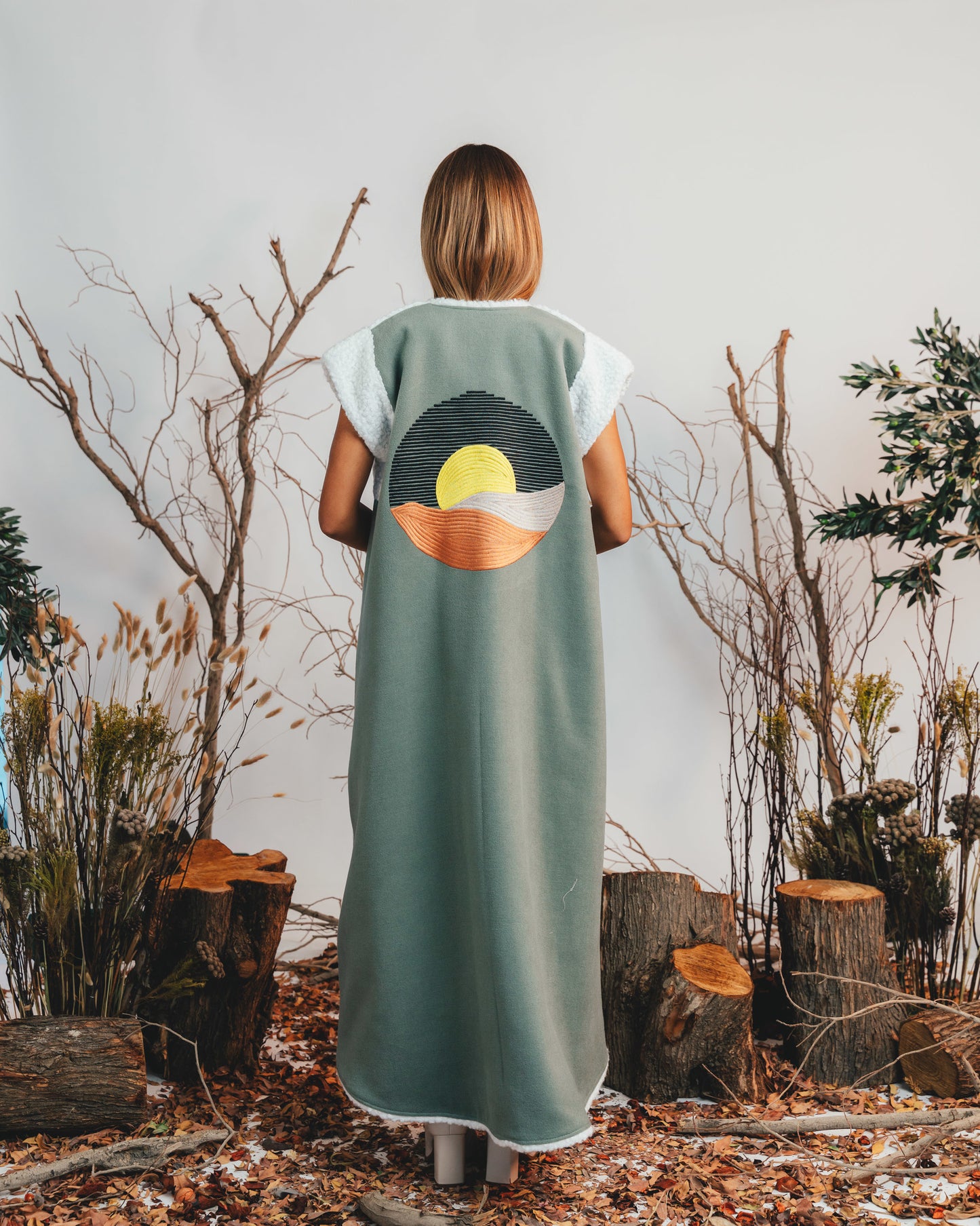 SUNSET EMBROIDERED VEST
