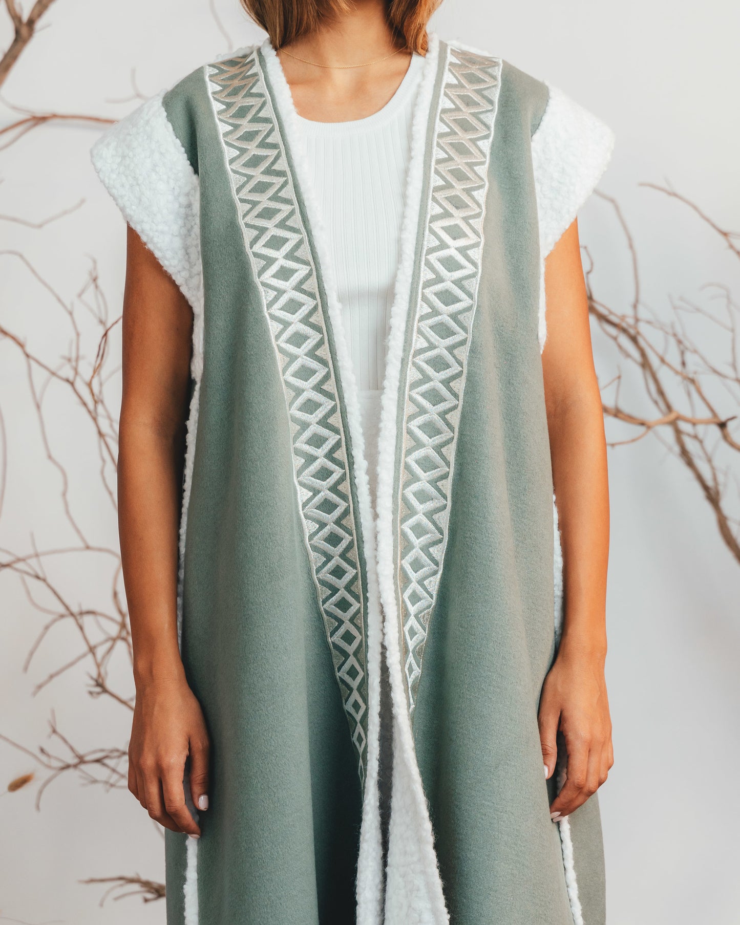 SUNSET EMBROIDERED VEST