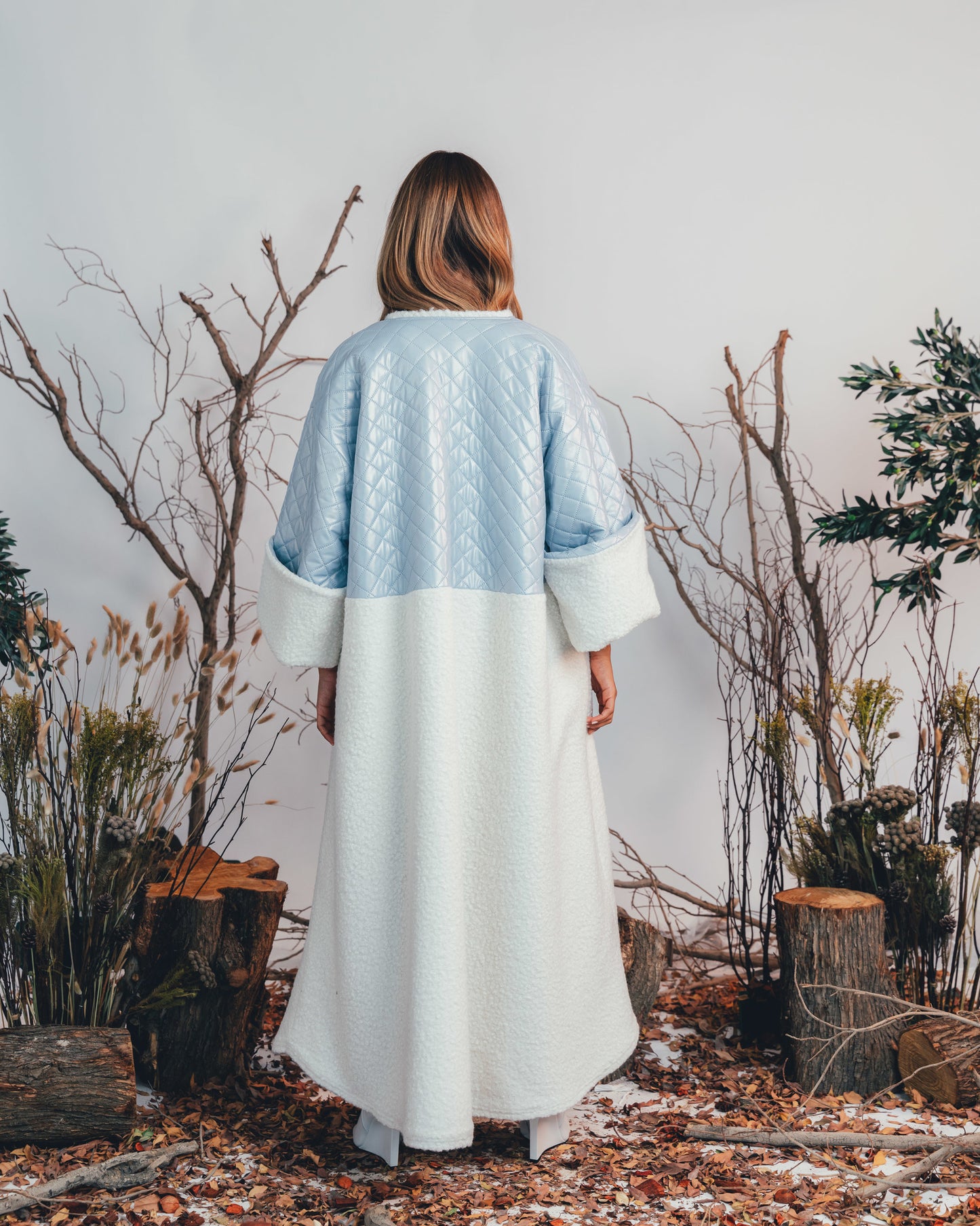 SEMI QUILT BISHT (BLUE)