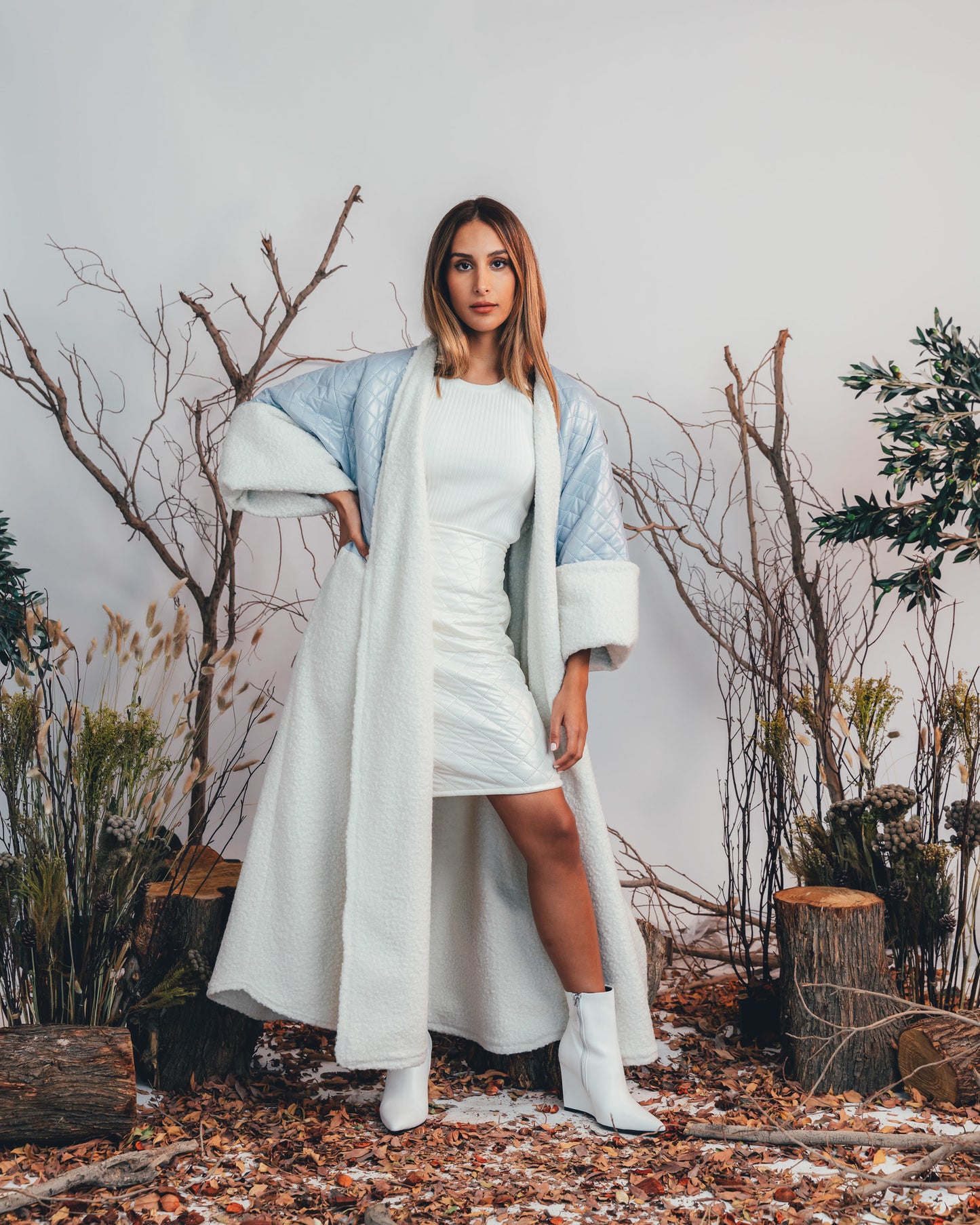 SEMI QUILT BISHT (BLUE)