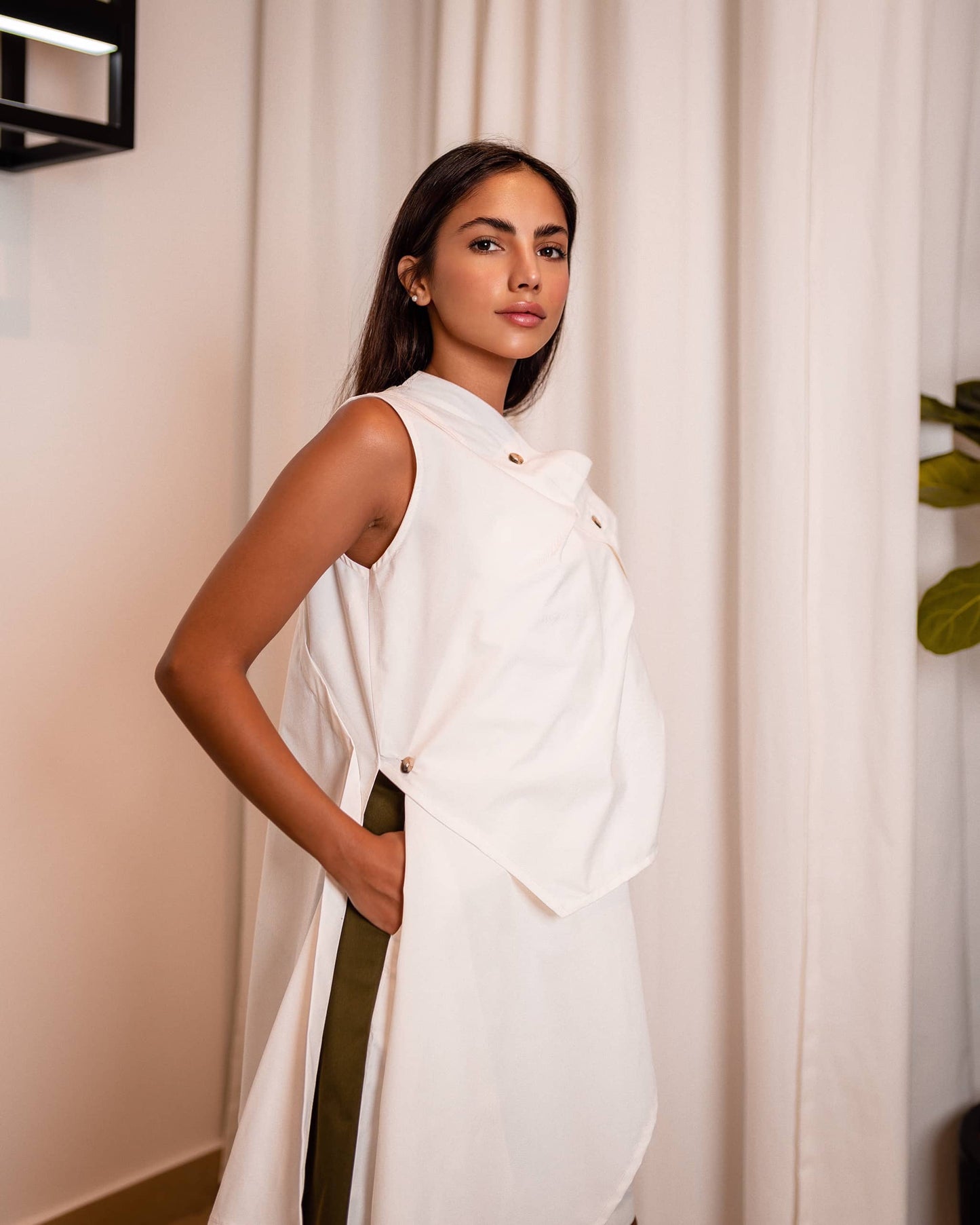 Blanco Top Sleveless