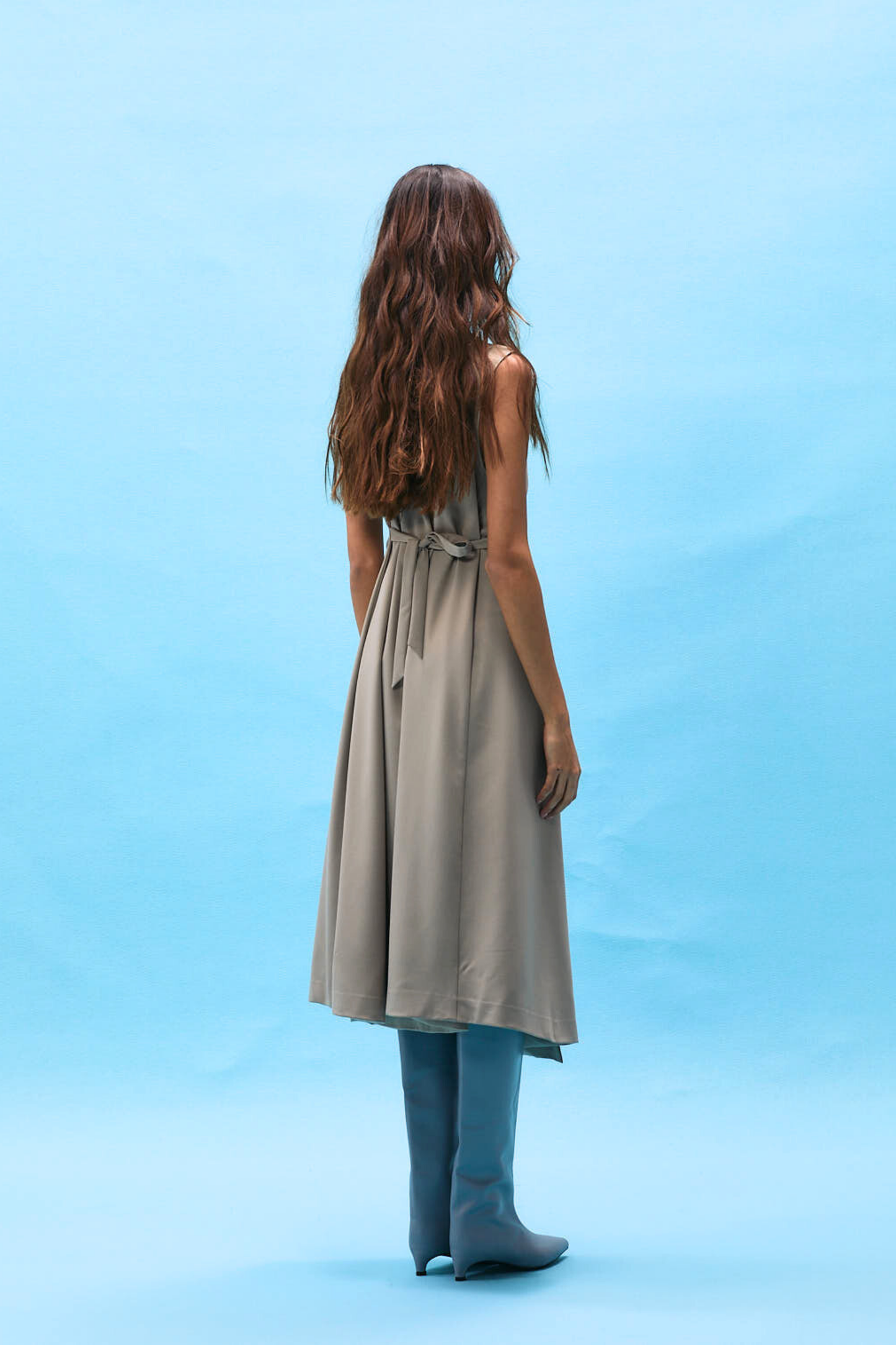 026. PAUMÉS - TAUPE