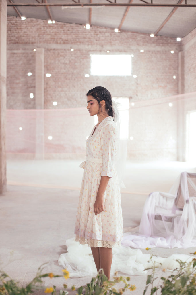 GARDENIA WRAP KAFTAN