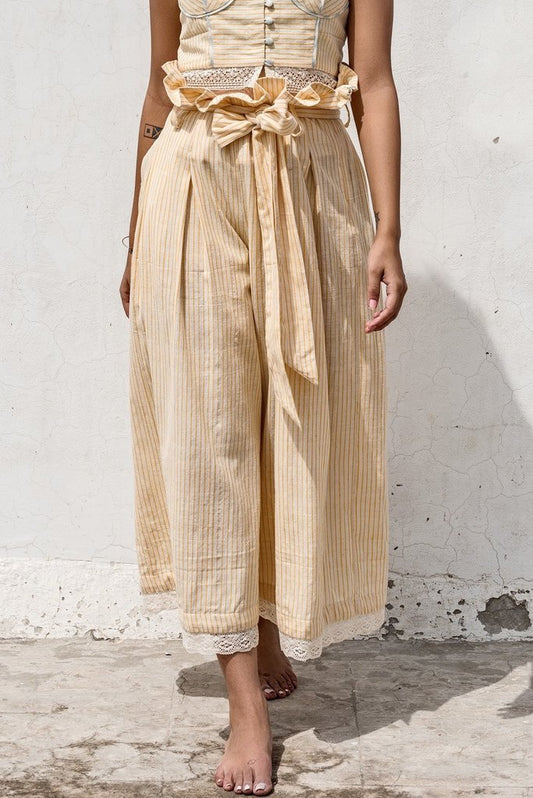 RUFFLED STRIPED PANTS