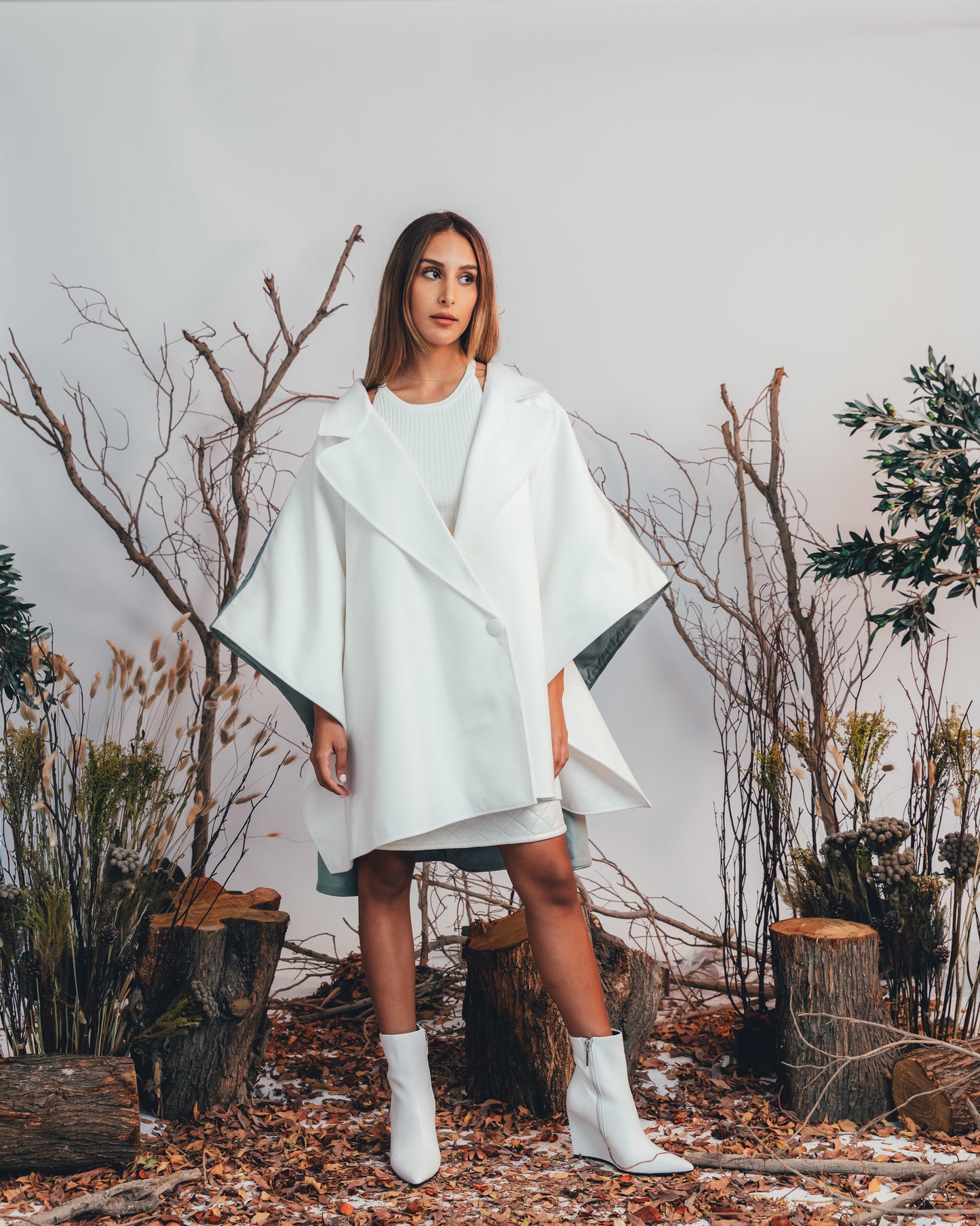 QUILTED LEATHER PONCHO (GREEN)