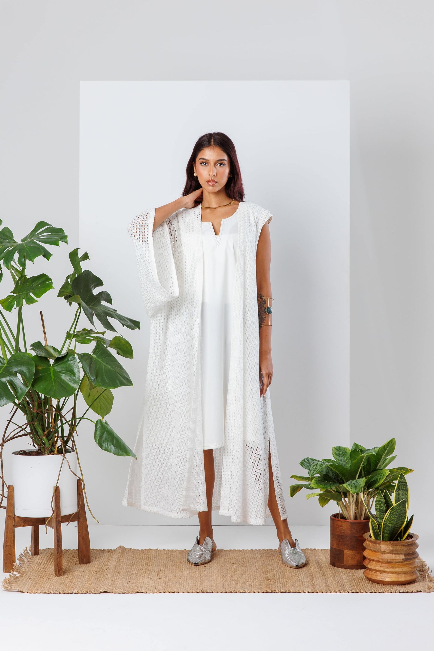 LOOK 27