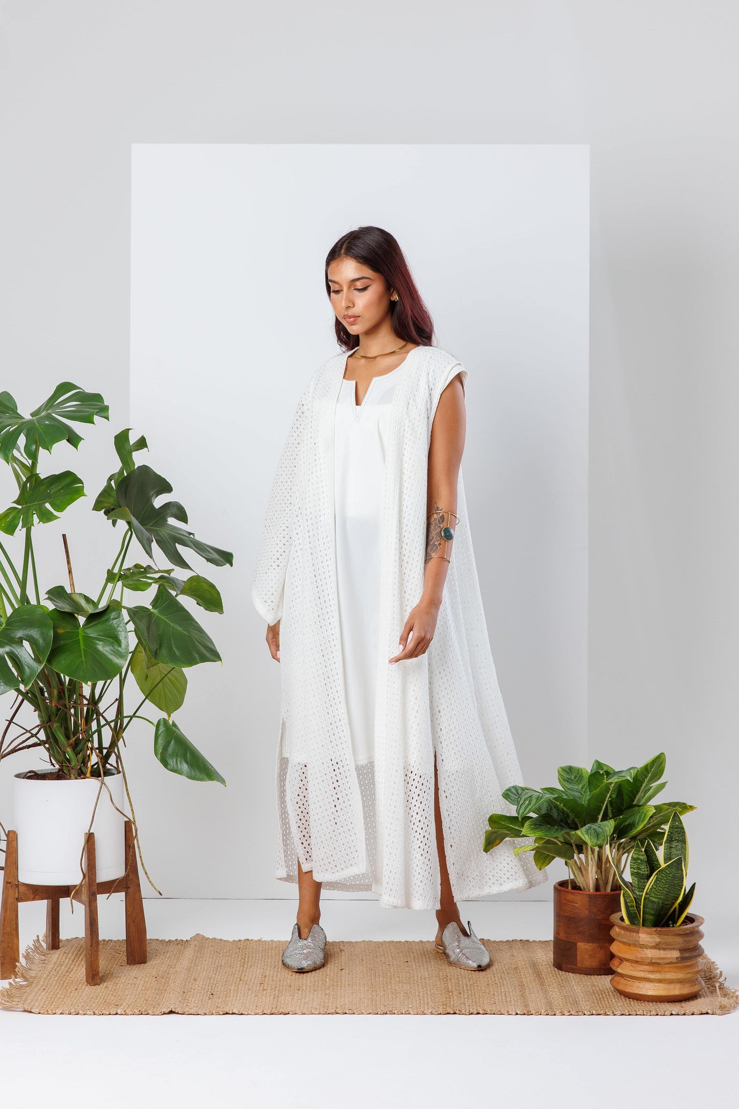 LOOK 27