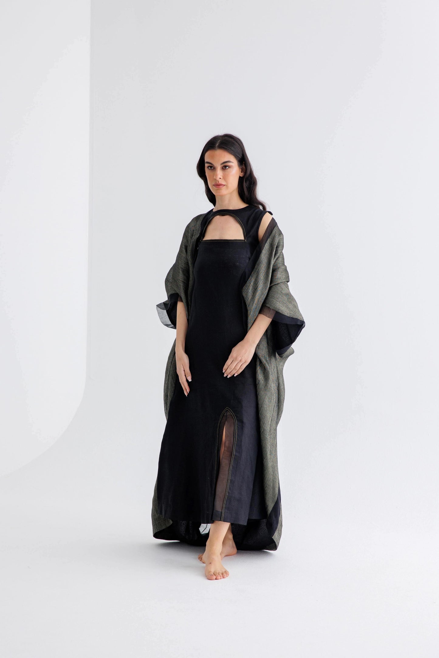 LOOK 2 (BLACK)