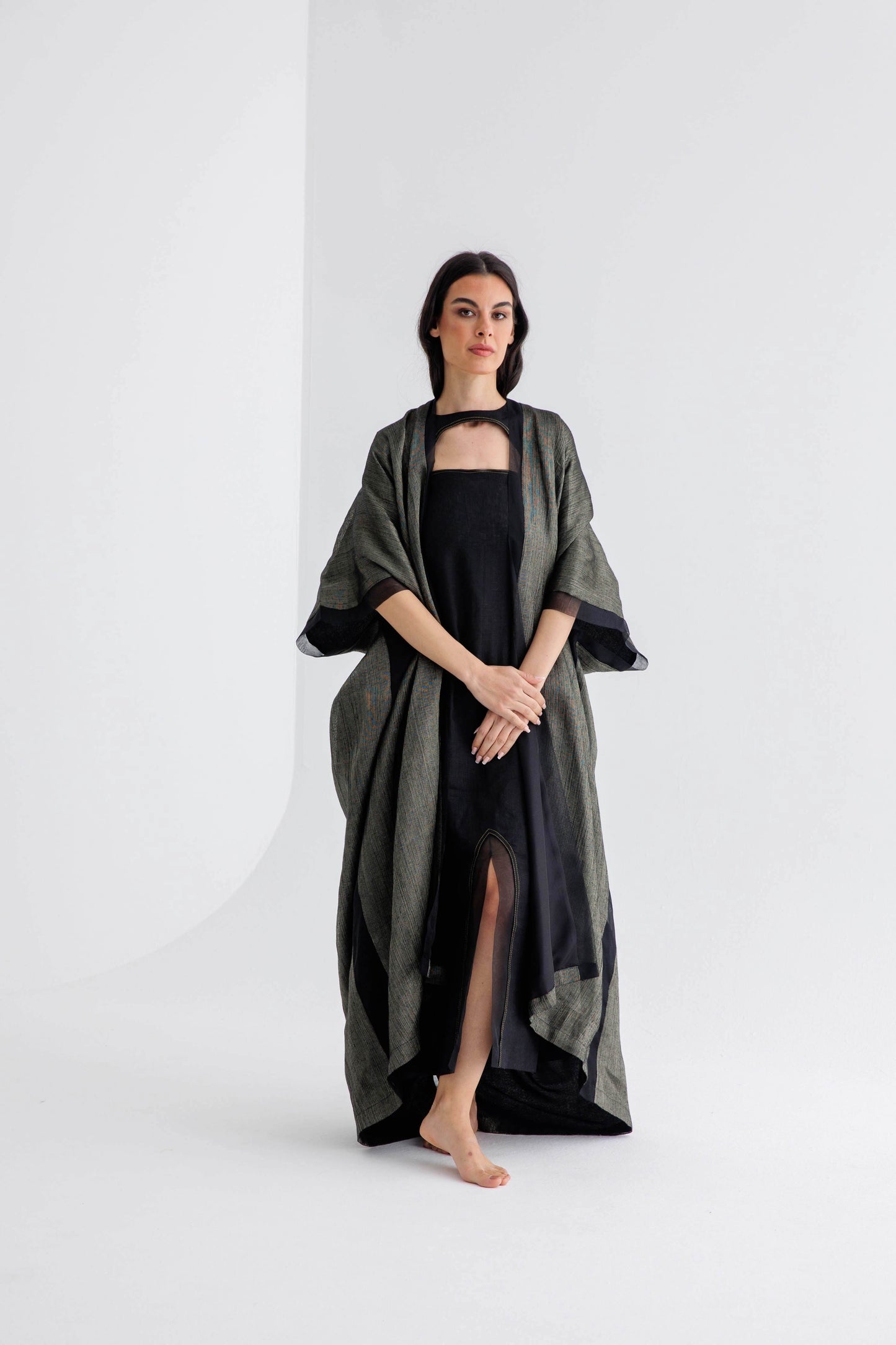LOOK 2 (BLACK)